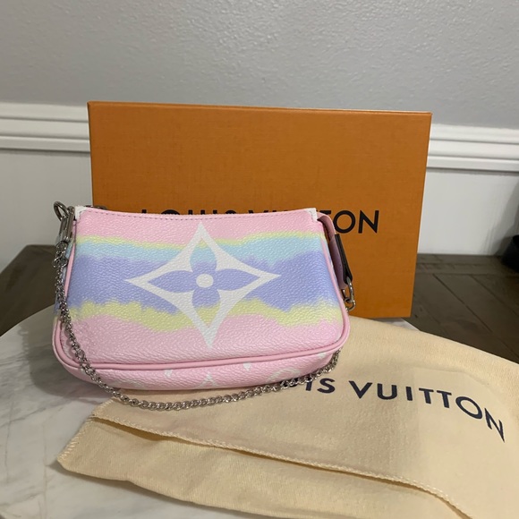 Louis Vuitton ESCALE MINI POCHETTE ACCESSOIRES Pastel – DestinyFest